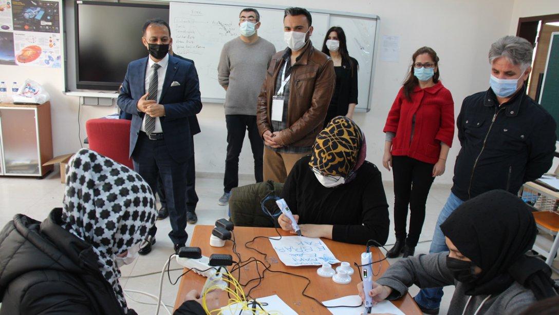 Tübitak 4007 Destekleme Programı Kapsamında Gerçekleştirilen Bilim Şenliği 2 Programına İlçe Milli Eğitim Müdürümüz Mehmet Necmeddin DİNÇ Katıldılar
